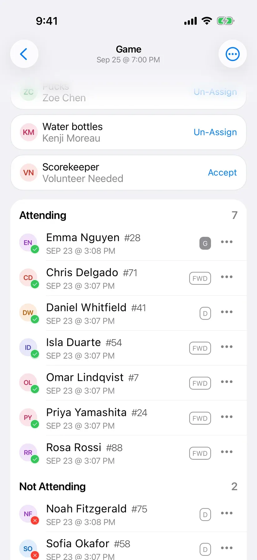 BenchApp game screen showing who is in, out, and yet to reply