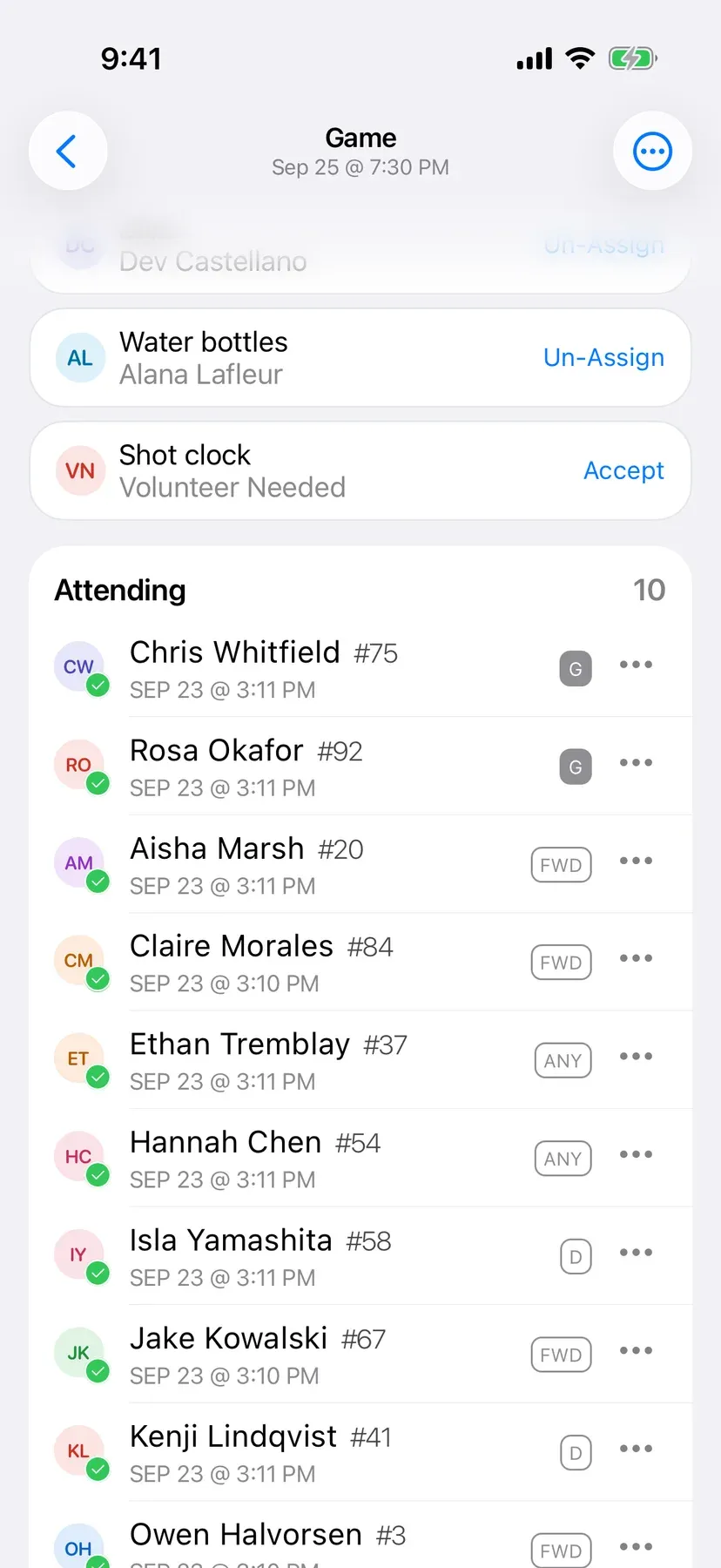 BenchApp game screen showing who is in, out, and yet to reply